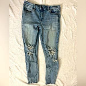 American Eagle ripped super stretch skinny jeans